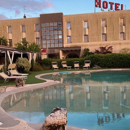 Hotel Posta 77 San Giorgio In Bosco Экстерьер фото