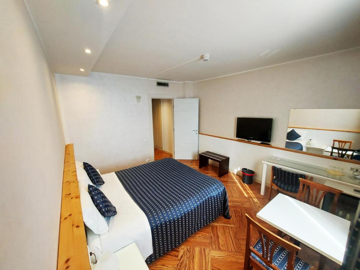 Hotel Posta 77 San Giorgio In Bosco Экстерьер фото