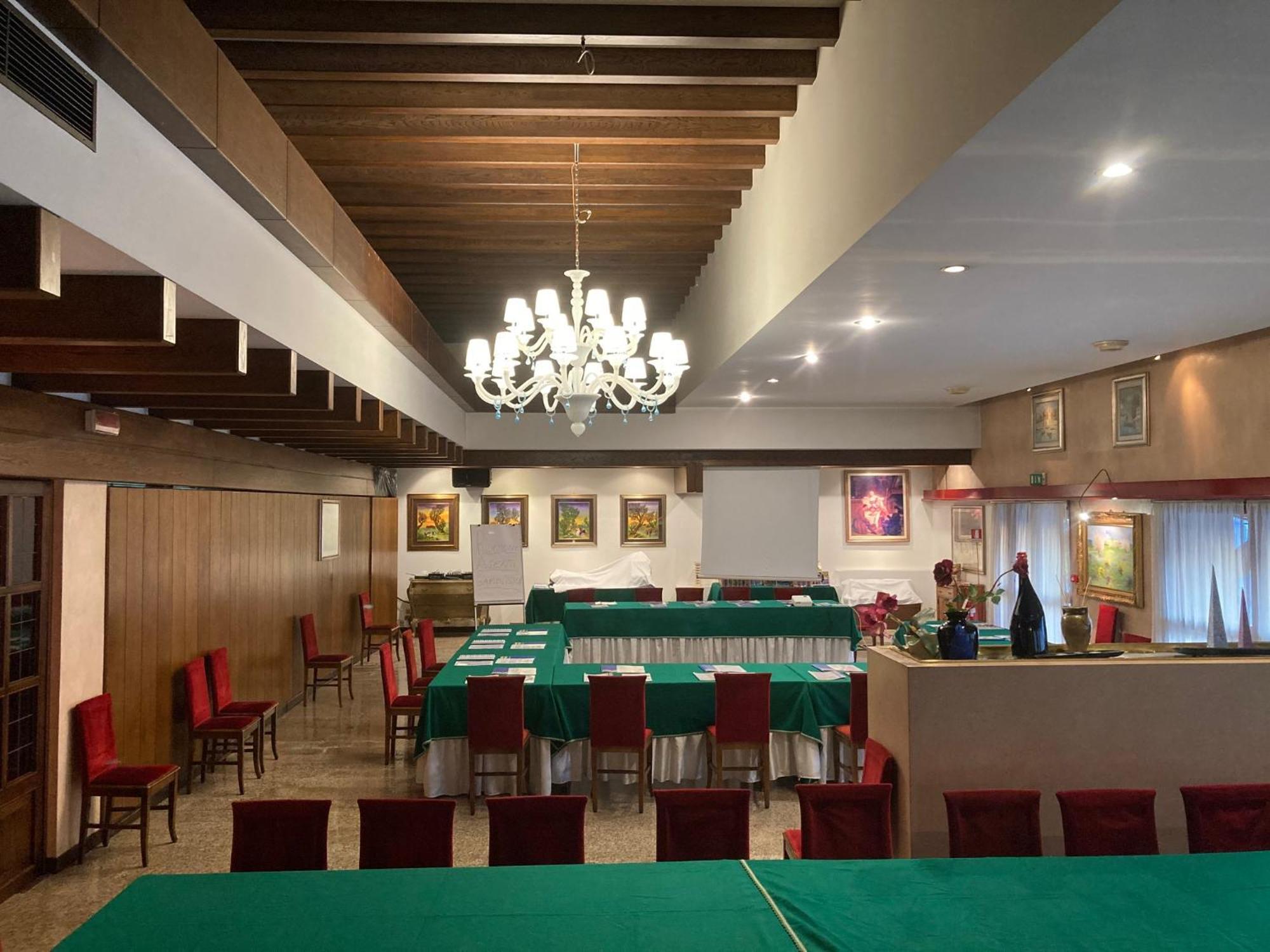 Hotel Posta 77 San Giorgio In Bosco Экстерьер фото