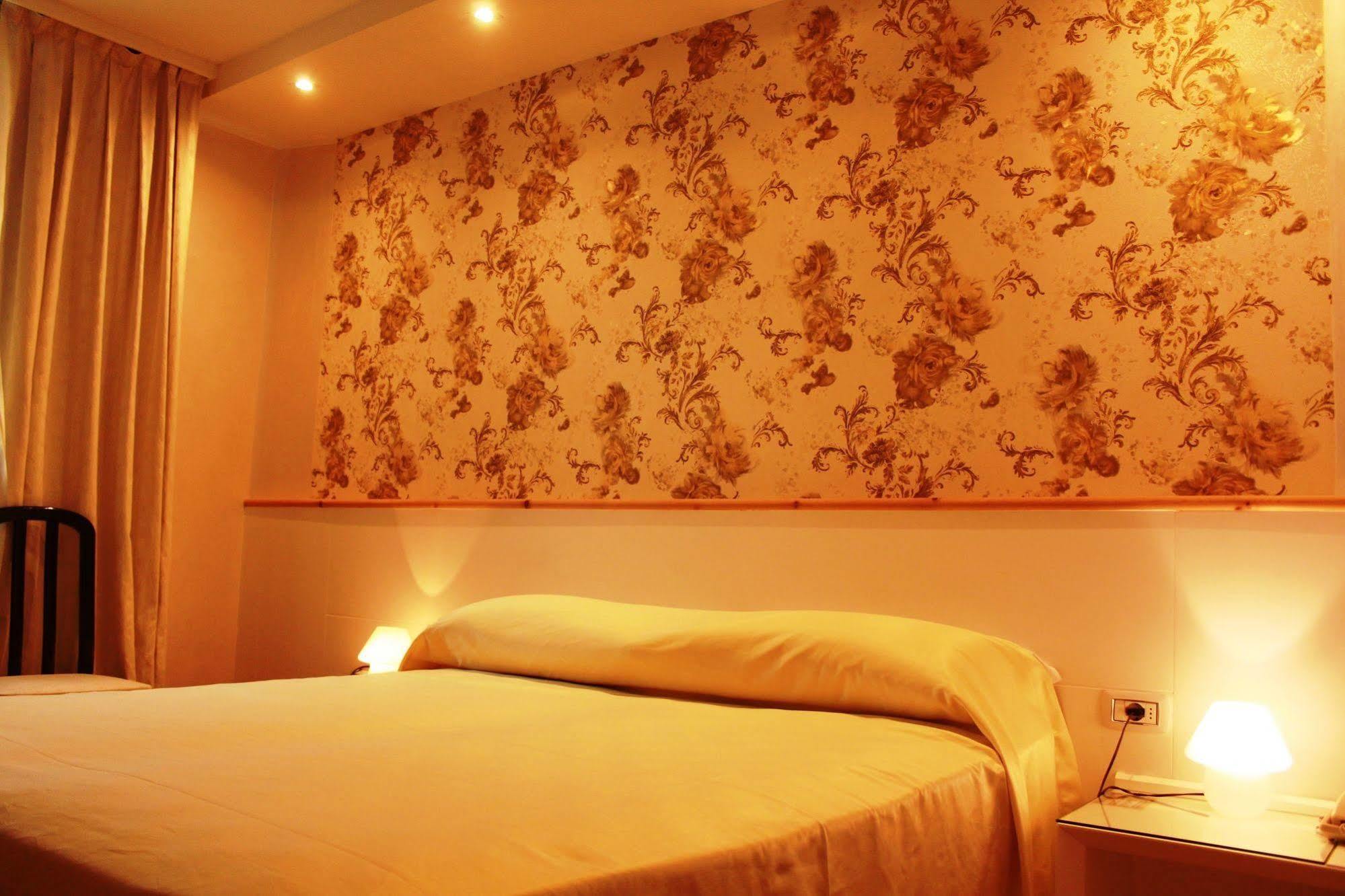 Hotel Posta 77 San Giorgio In Bosco Экстерьер фото